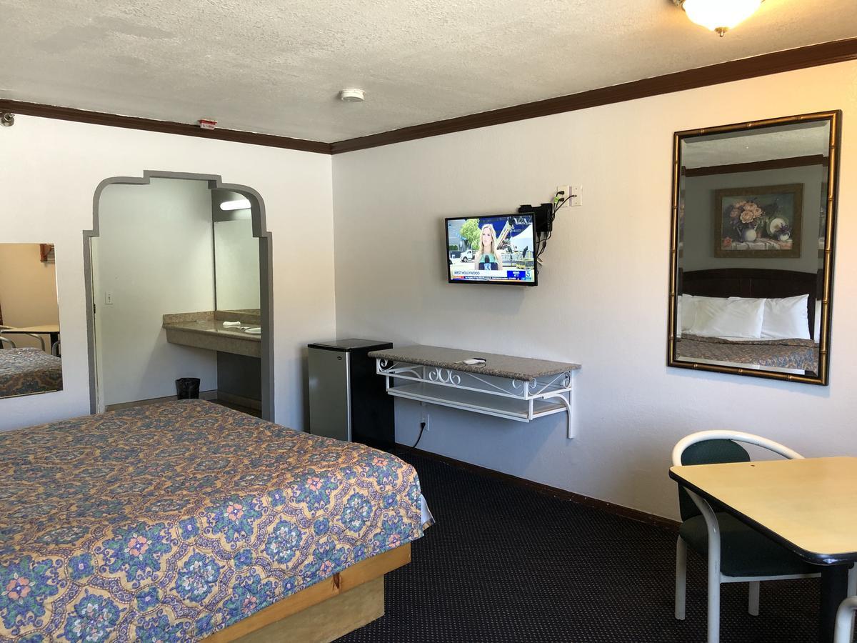 Starlight Inn, Valley Blvd - Downtown La Motel